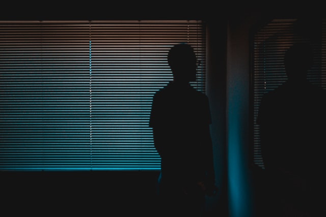 Internen kunnen zeer geraffineerde cyberaanvallen uitvoere. Source: Yanal Tayyem, Unsplash